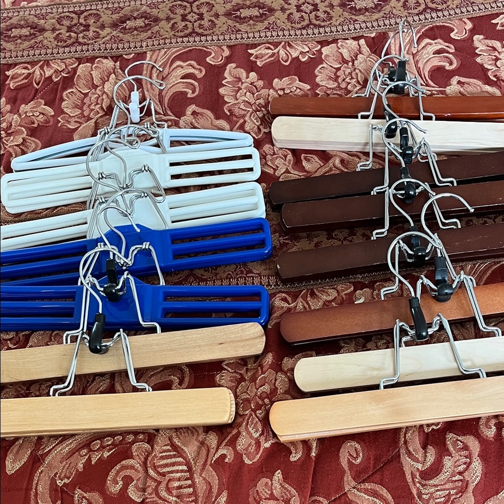 Set of 16- 11 Wooden and 5 Plastic Pant/Slack Hangers